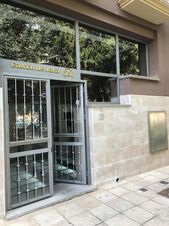 Apartamento Balcon De Jaca I Zewnętrze zdjęcie